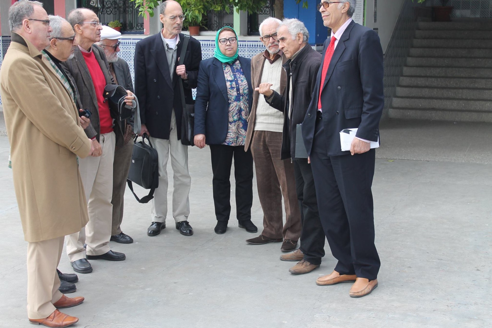 Les anciens avec la directrice